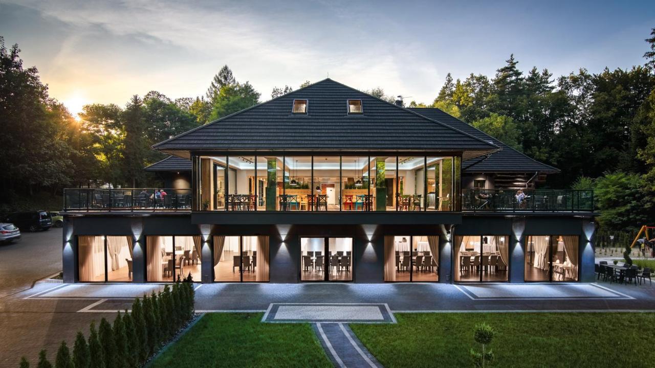 Ostoja Garden Bed & Breakfast Brody  Exterior photo